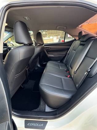 TOYOTA COROLLA 2.0 XEI 16V FLEX 4P AUTOMÁTICO